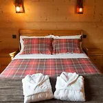 Bed & Breakfast La Masia Del Taulat D'hotes Llo