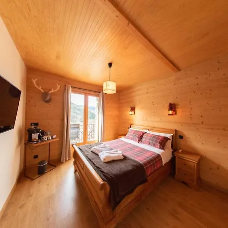 La Masia Del Taulat D'hotes Llo