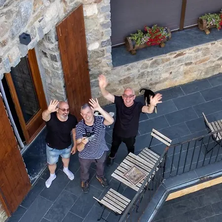 Bed & Breakfast La Masia Del Taulat D'hotes 3*