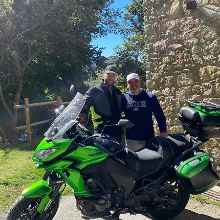 Bed & Breakfast La Masia Del Taulat D'hotes 3*